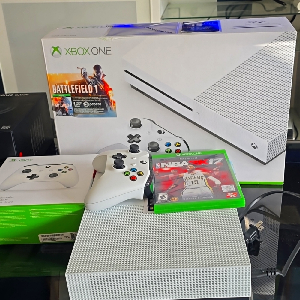 XBoxOne 500G bundle (1 FREE game)
